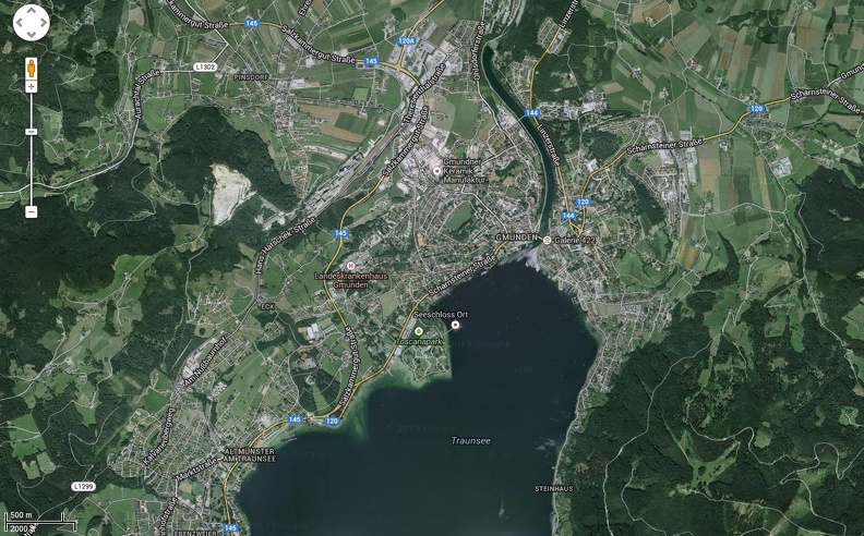 Traunsee_Nord_Sat.jpg